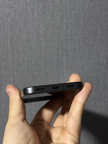 pixel 10: Google Pixel 10, Б/у, 128 ГБ, цвет - Черный, eSIM — 4