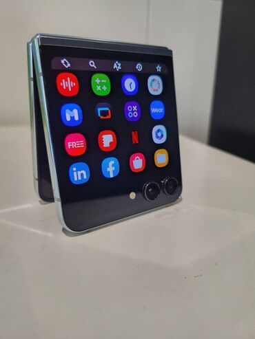 samsung z flip 1: Samsung Z Flip, 256 GB, rəng - Ağ, Barmaq izi