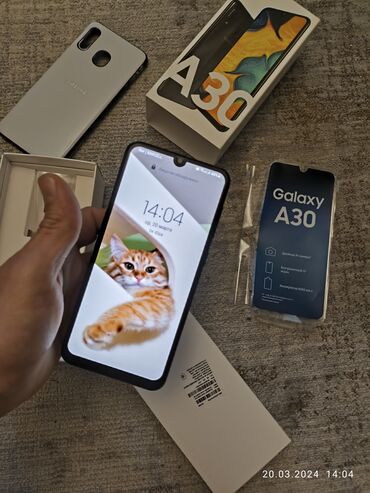 samsung a30 2019 qiymeti: Samsung A30, 32 GB, rəng - Qara, Sensor, Barmaq izi, İki sim kartlı