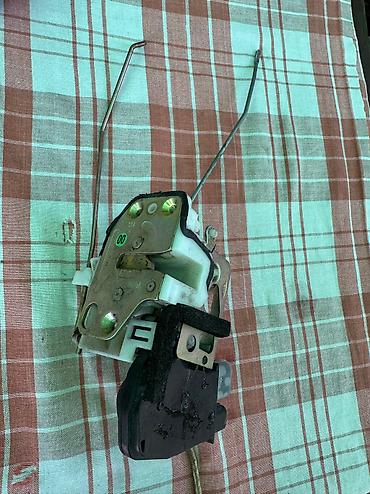 Другие детали кузова: Запчасти на honda crv rd5-rd7 Задний плафон правый рест поврежденный — 16