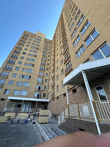 3 комнаты, 90 м², ул. Ахунбаева / Малдыбаева Элитка, 5 этаж, ПСО (под самоотделку)