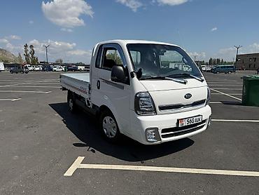 Kia: Kia BONGO: 2019 г., Механика, Газ — 2