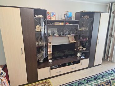 светская стенка: Гарнитур для зала, ДСП