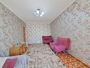продаётся квартира в караколе: 2 комнаты, 55 м², Индивидуалка, 1 этаж, Старый ремонт