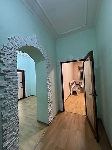 Долгосрочная аренда квартир: 3 комнаты at lalafo.kg — 2 Долгосрочная аренда квартир: 3 комнаты — 2