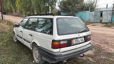 transporter multivan: Volkswagen Passat Variant: 1992 г., Универсал — 1