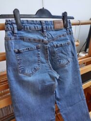 Farmerke: Nove farmerke ARIZONA, vel. 36, normalan struk, ravne nogavice, sastav — 11