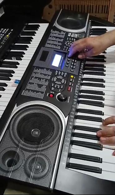 miniş: Yeni başlayanlar üçün piano və ya sintezator kursu üçün Həvəskarlar — 3