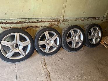 r19 мерс: Комплект из 4 колёс AMG для Mercedes-Benz. Состав: - Литые диски AMG — 1