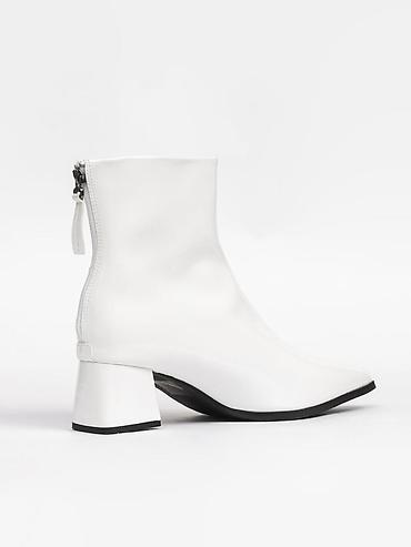 moon boots 27 30: 🔥 Ove bele lepotice sa crnim đonom i rajsferšlusom na pozadini donose — 2