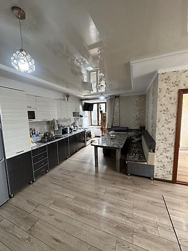дом кут: 🏡 Продаётся 2-этажный дом в жилмассиве Биримдик Кут Просторный — 4