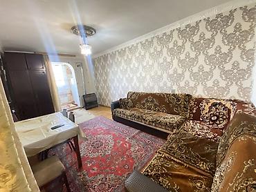 kiray: Ev Gəncə şəhəri, Fikrət Əmirov küçəsində yerləşir. Kommersiya — 5