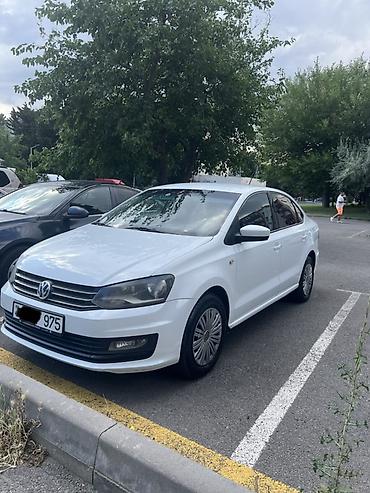 фольксваген поло л с: Volkswagen Polo sedan – ağ rəng, 4 qapı, AZ nömrə nişanlı. Əsas — 6