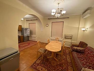 Продажа квартир: 4 комнаты, 154 м², Сталинка, 2 этаж, Евроремонт at lalafo.kg — 2 Продажа квартир: 4 комнаты, 154 м², Сталинка, 2 этаж, Евроремонт — 2