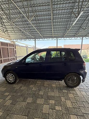 Mazda: Mazda Demio: 2003 г., 1.3 л, Бензин — 4