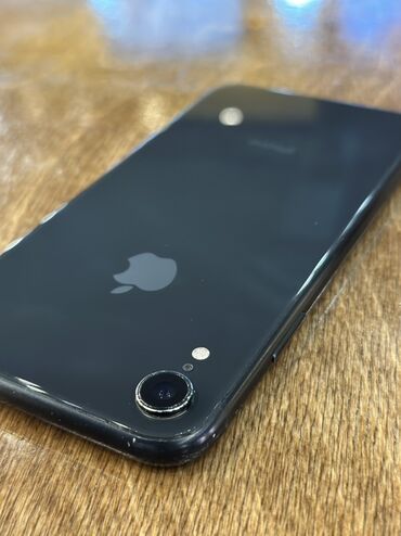 Apple iPhone: IPhone Xr, Б/у, 128 ГБ, Черный, Чехол, 100 % — 2