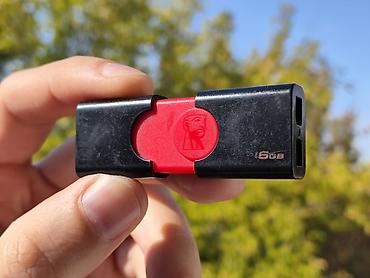 флешка 16 гб: Фирменная флешка Kingston на 16GB с интерфейсом USB 3.1 в отличном — 4