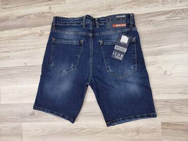 Bermude i šorcevi: Dzins sorcevi
Brojevi 29 36 38 40 
Cena 2700 din — 12