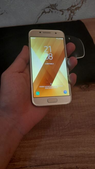 Samsung: Samsung Galaxy A3 2017, 16 GB, rəng - Qızılı, Barmaq izi