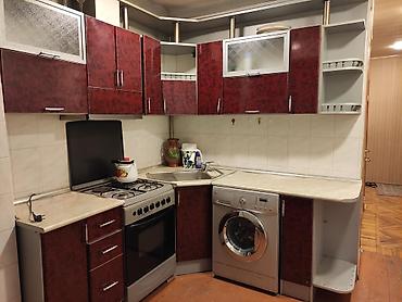 7 mərtəbə: 2 otaq 70 m2. 9 / 7 Mərtəbə Mənzil 260 saylı məktəbin yanında — 6