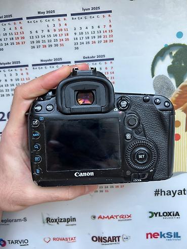 canon 85mm: Probeg 150K + Kamera Body 5D Mark 4 Sigma 35mm 1.4 Art Canon Canon — 3