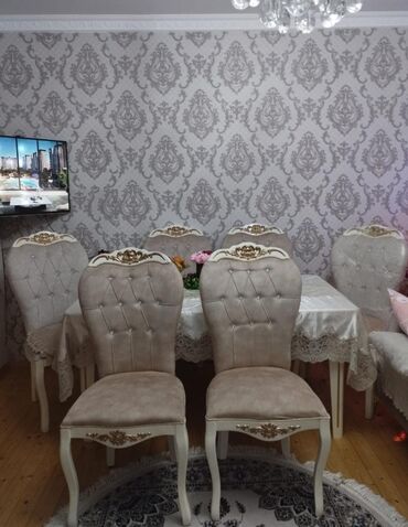 Masa və oturacaq dəstləri: Qonaq otağı üçün, İşlənmiş, Stul