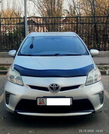 чехол на приус: Toyota Prius: 2013 г., 1.8 л, Вариатор, Гибрид, Хетчбек