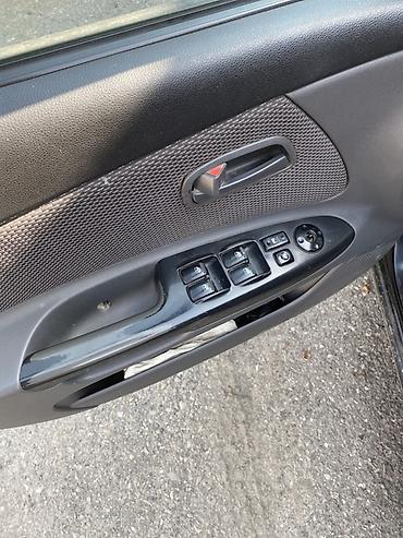 kia ключ: Kia Rio: 2011 г., 1.4 л, Механика, Бензин, Хэтчбэк — 7