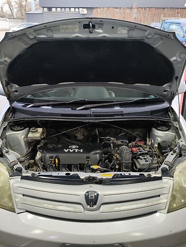 Toyota: Toyota ist: 2003 г., 1.3 л, Автомат, Бензин, Хэтчбэк at lalafo.kg — 13 Toyota: Toyota ist: 2003 г., 1.3 л, Автомат, Бензин, Хэтчбэк — 13