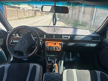 мер 220: Mercedes-Benz W124: 1994 г., 2.2 л, Механика, Бензин, Седан — 5