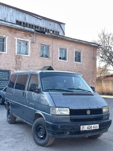 марка пола: Volkswagen Transporter: 1991 г., 2 л, Механика, Газ, Фургон