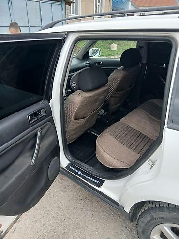 Унаа: Volkswagen Passat Variant: 1999 г., 2.5 л, Кол менен иштөөчү, Дизель, Универсал — 4