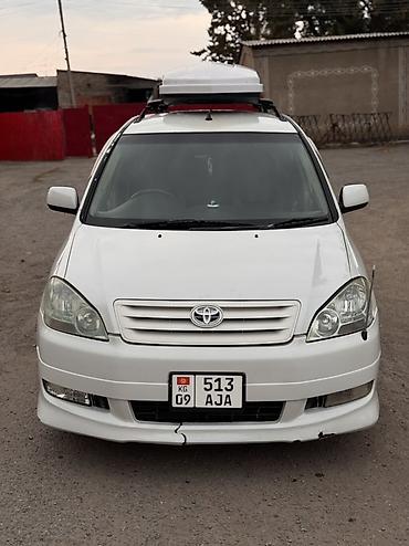 Toyota Ipsum: 2001 г., 2.4 л, Автомат, Газ, Минивэн at lalafo.kg Toyota Ipsum: 2001 г., 2.4 л, Автомат, Газ, Минивэн