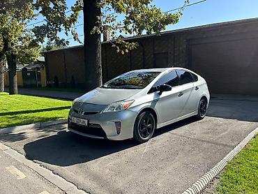 приус 2015 года: Toyota Prius: 2014 г., Гибрид, Лифтбек — 2