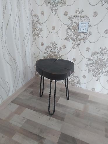 divan kontakt home: Qoz ağacından hazırlanıbdiametri 33 sm,hündürlüyü 46 sm,çatdırılma — 2