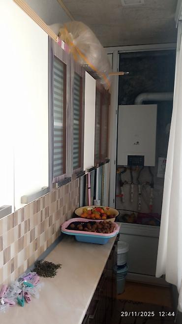 Qonaq otağı dəstləri: Masa və oturacaqlar — 33