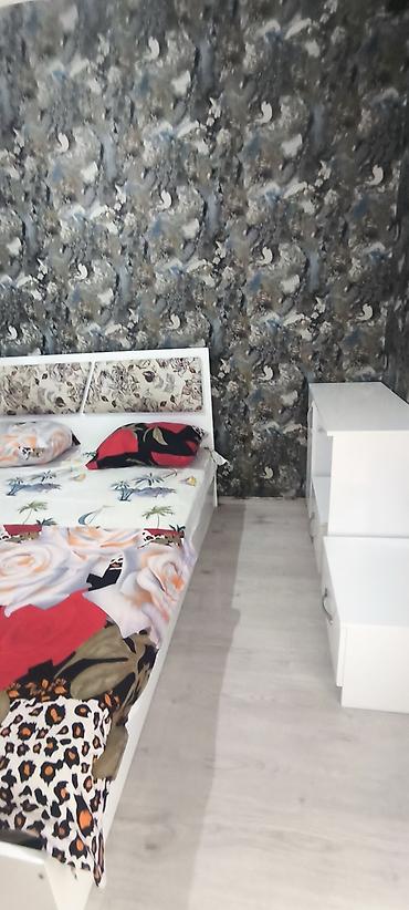 Günlük kirayə mənzillər: 3 otaqlı — 3