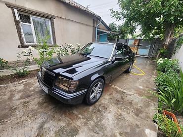 124 мер: Mercedes-Benz W124: 1993 г., 2 л, Механика, Бензин, Седан — 5
