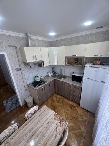 Köhnə tikili: Bakı, Yasamal, 2 otaqlı, Köhnə tikili, m. Elmlər Akademiyası, 75 kv. m — 18