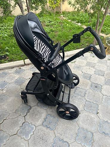 Şəxsi əşyalar: Tezedir demek olar.Ancaq evde ist olunub.Uşaq oturmur deye satılır.380 — 2