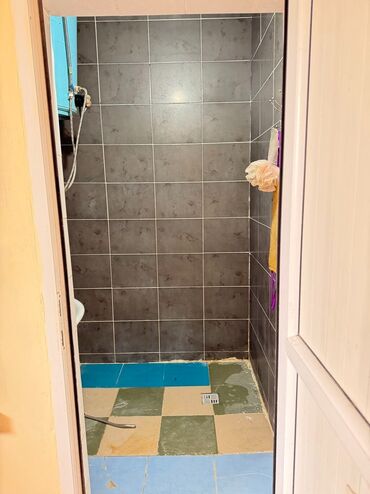 Офисы: 25 м², 2 комнаты, Парковка, Забор, огорожен