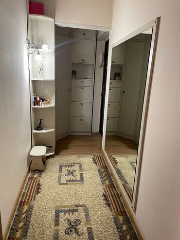 частный дом без хозяина: 1 комната, 32 м², 104 серия, 4 этаж, Косметический ремонт