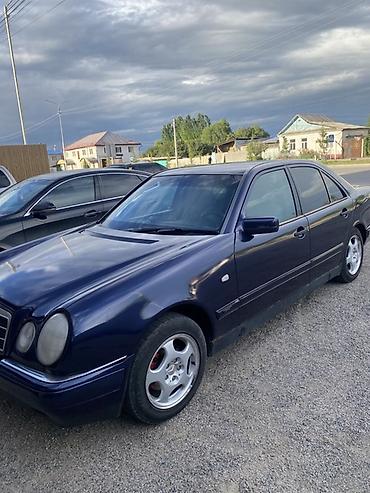 w210 выхлоп: Mercedes-Benz E-Class: 1999 г., 3 л, Автомат, Дизель, Седан — 2