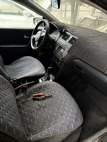 авто эмаль: Volkswagen Polo: 2015 г., 1.6 л, Автомат, Бензин, Седан — 6