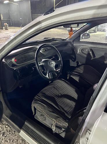 зил автокран: Mazda 626: 1992 г., 2 л, Механика, Бензин, Седан — 5