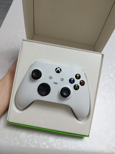 руль для xbox 360: Xbox controller, джойстик в отличном состоянии, дрифта стиков нет, но