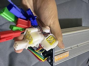 обменяю на мотоцикл: Контролер от Желмаян 
Мотор 
2200W 
1800W — 2