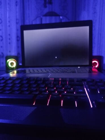 Toshiba: İşlənmiş Toshiba, 13.5 ", Intel Core i7, 1 TB, Ünvandan götürmə lalafo.az -da Toshiba: İşlənmiş Toshiba, 13.5 ", Intel Core i7, 1 TB, Ünvandan götürmə