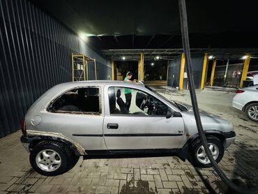 Opel: Opel Corsa: 1999 г., 1 л, Механика, Бензин, Хэтчбэк — 6