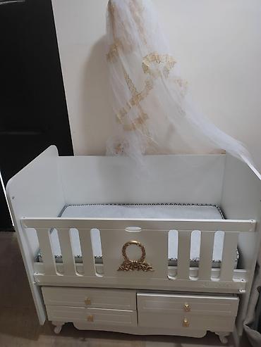 alibebe besik: Uşaq beşiyi – ağ rəngdə, klassik dizayn - Material: möhkəm MDF/taxta — 1